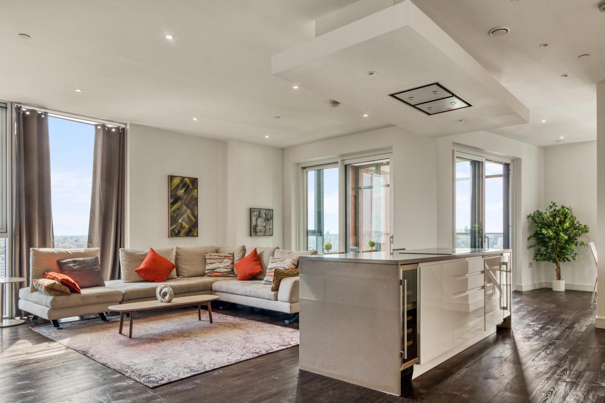Stunning 360º View Luxurious Penthouse Lägenhet London Exteriör bild