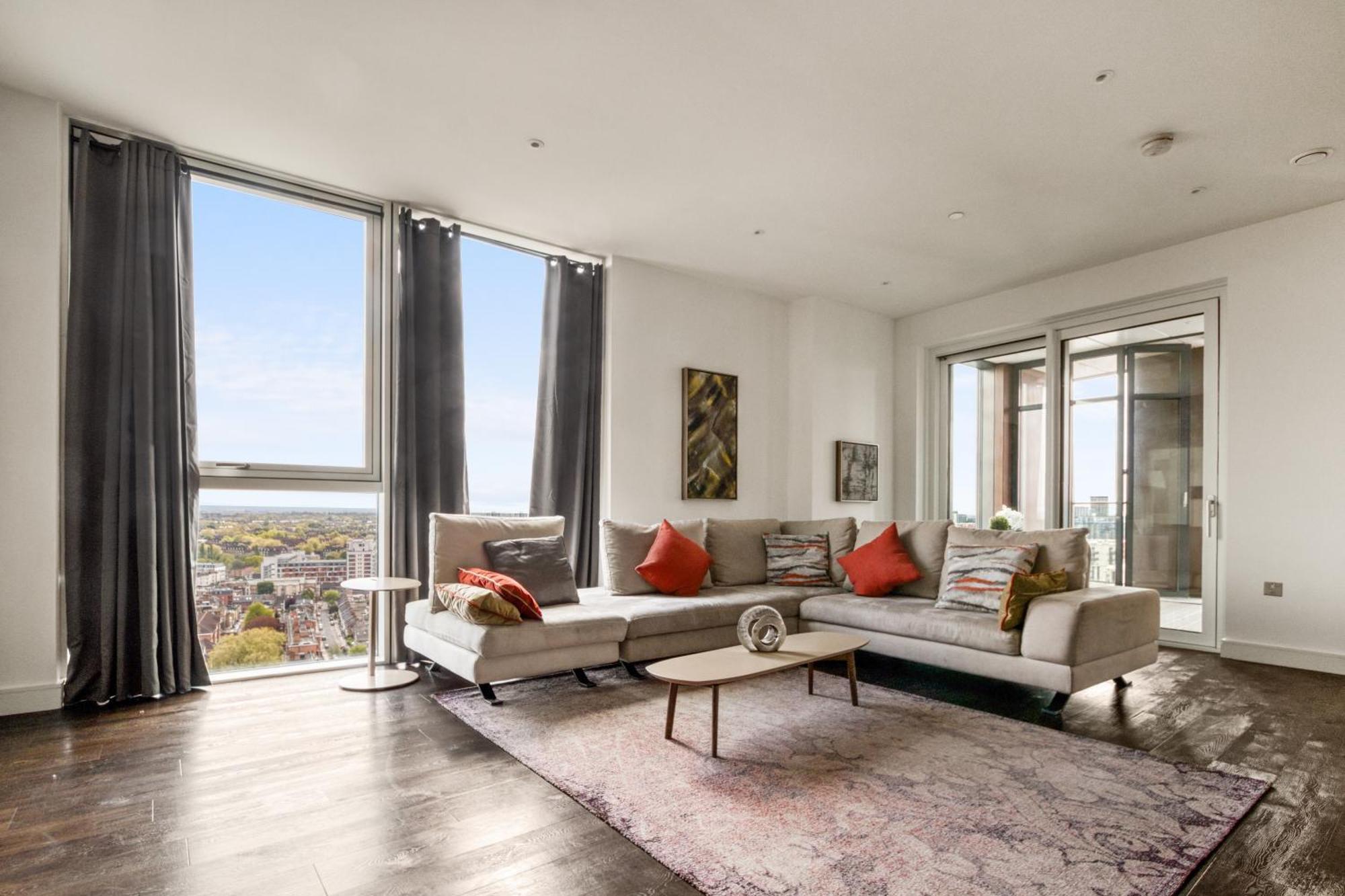 Stunning 360º View Luxurious Penthouse Lägenhet London Exteriör bild