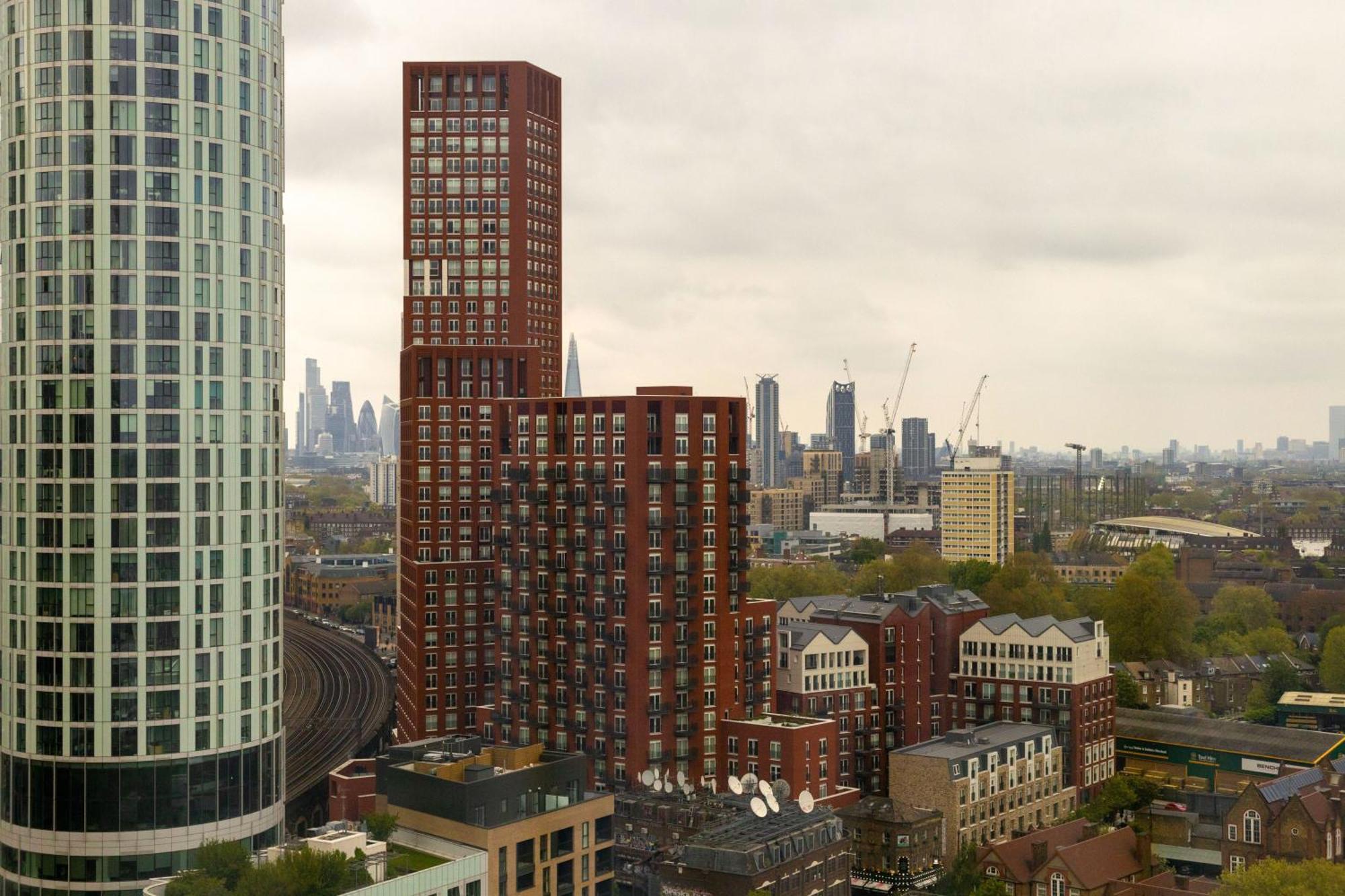 Stunning 360º View Luxurious Penthouse Lägenhet London Exteriör bild