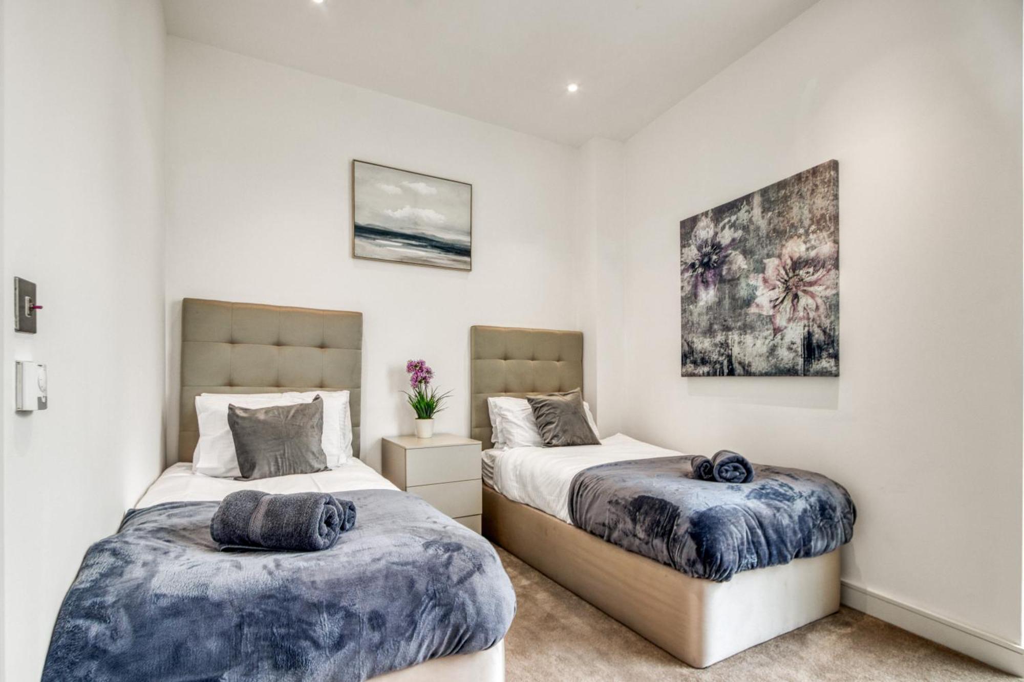 Stunning 360º View Luxurious Penthouse Lägenhet London Exteriör bild