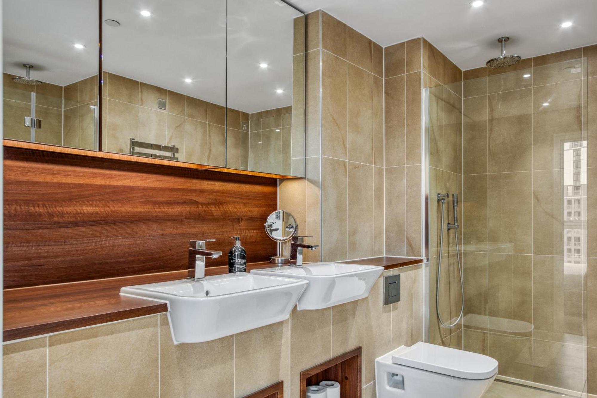 Stunning 360º View Luxurious Penthouse Lägenhet London Exteriör bild