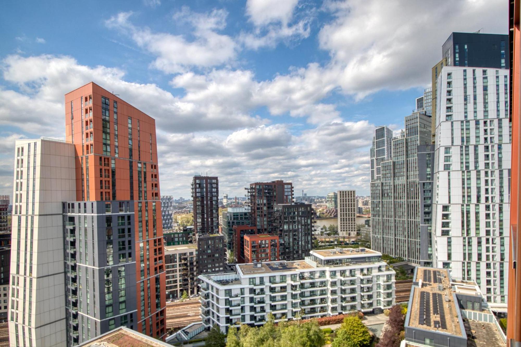 Stunning 360º View Luxurious Penthouse Lägenhet London Exteriör bild